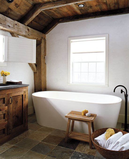 The Old Barn Is Beautiful And Old Home With Classic Furniture From Canada